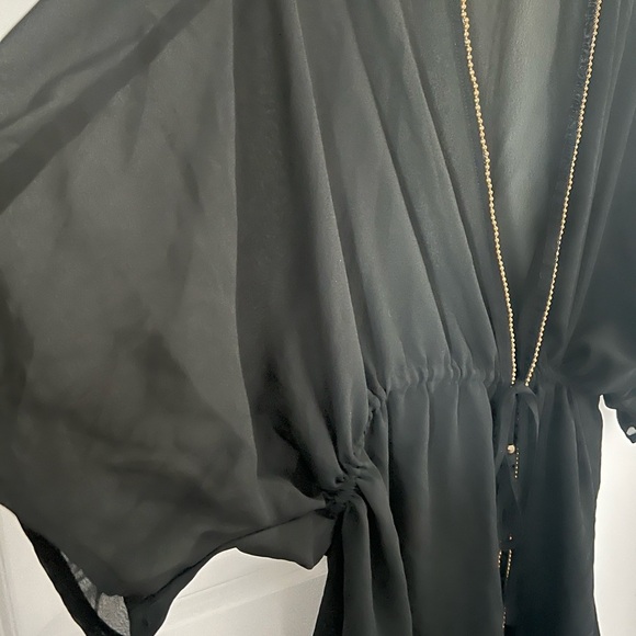 Elegant Black Sheer Swim Cover-Up Size L/XL - Picture 7 of 10